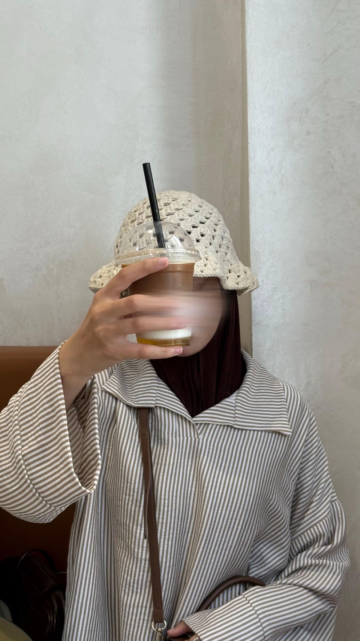 الاناقة في البساطة ـ لولان كتان خيط مخططة